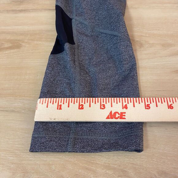 Lululemon Pants Womens 4 Gray Cropped Movement Leggings - Picture 2 of 9